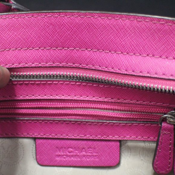 PINK STUDDED MICHAEL KORS BAG - Picture 5 of 5